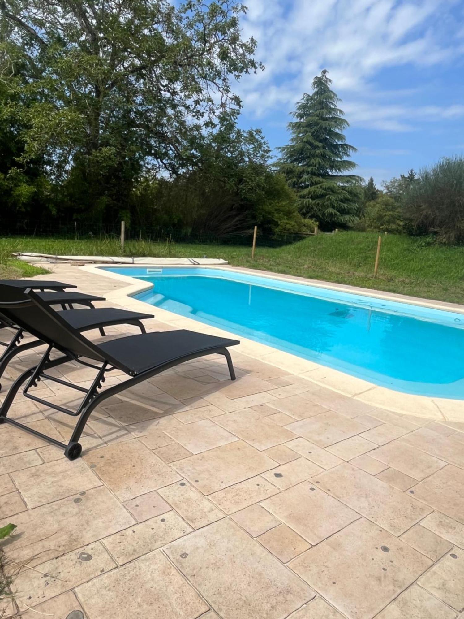 Les Ecuries Bed & Breakfast Recloses Екстериор снимка