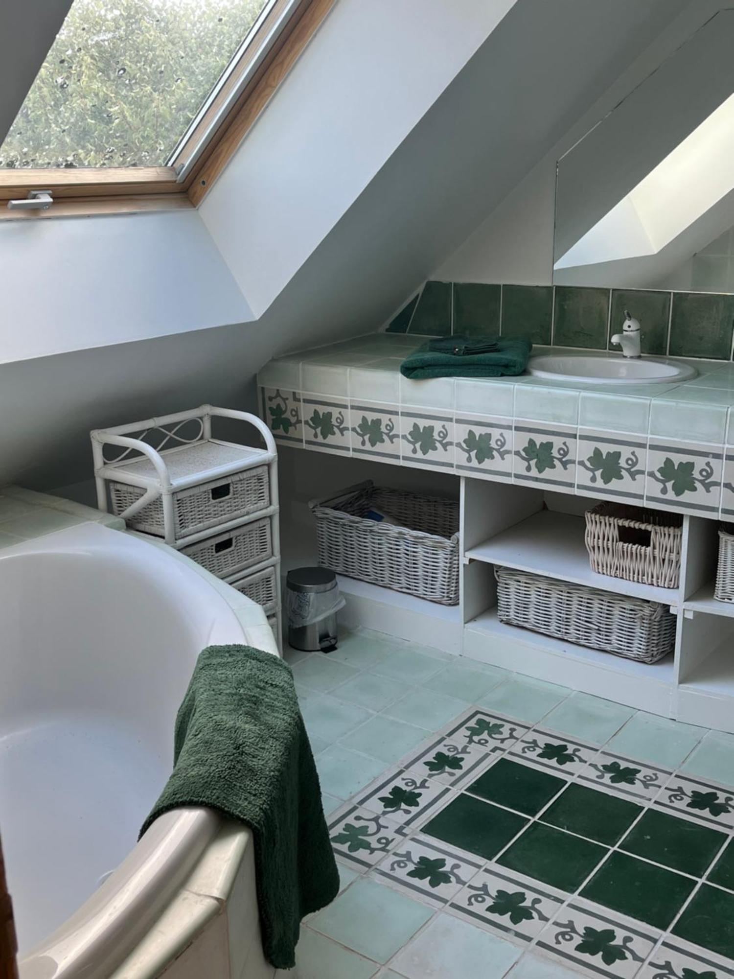 Les Ecuries Bed & Breakfast Recloses Екстериор снимка